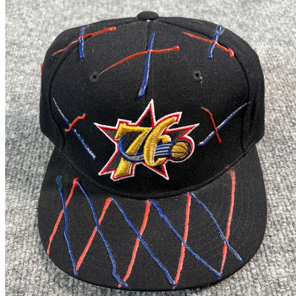 Reebok Philadelphia 76ers Hat Mens 7 1/8 Black Puff Paint Embroidered Fitted Cap